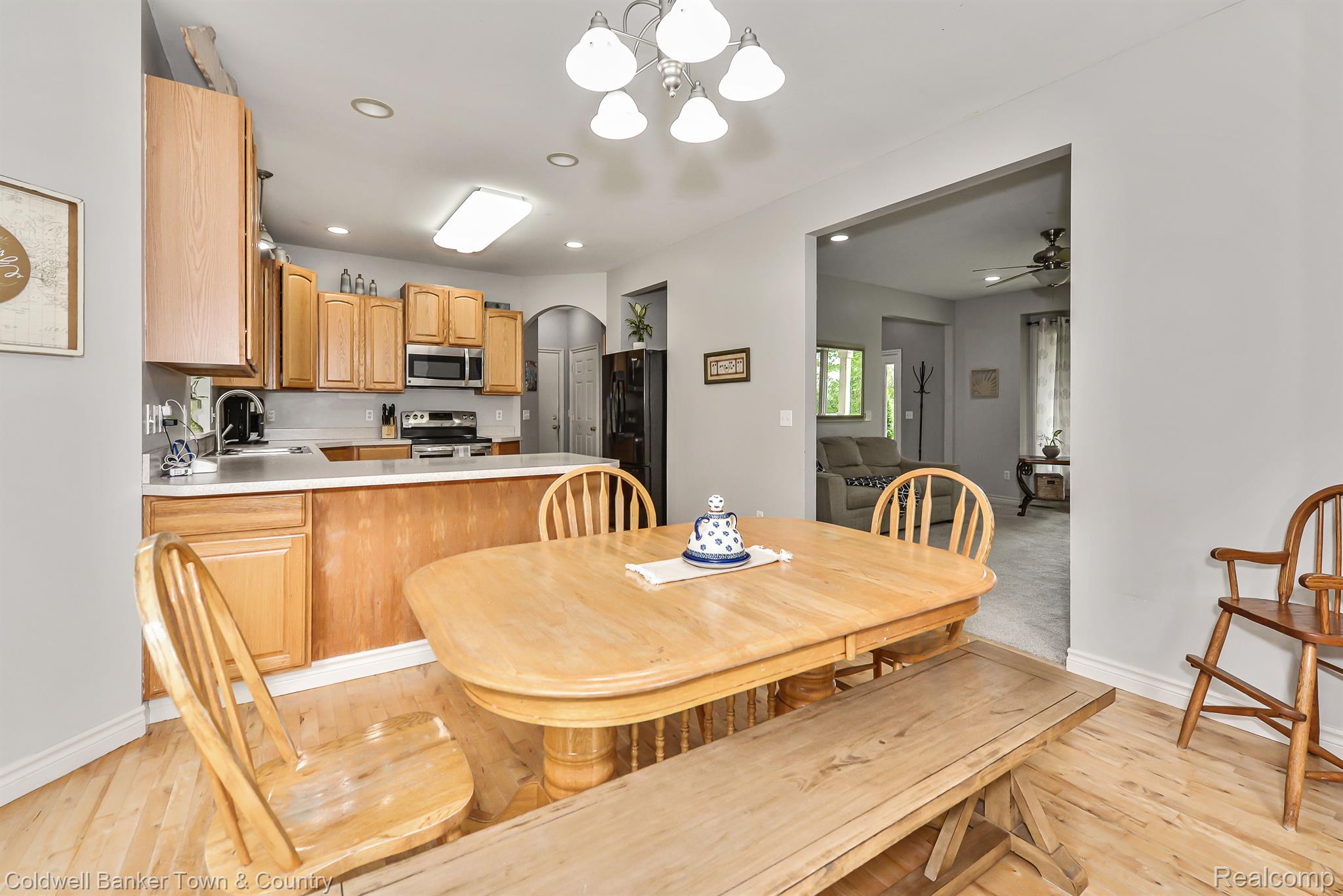 5864 Fisher Road Howell, MI 48855 - Photo 18 of 49 Gallery Image 18
