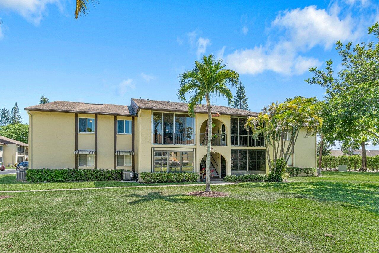308 Pine Ridge Circle, Unit C2 Greenacres, FL 33463 - Photo 2 of 23 Building