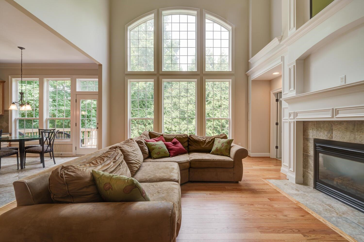 3907 Morvan Way Raleigh, NC 27612 - Photo 6 of 69 Living Room