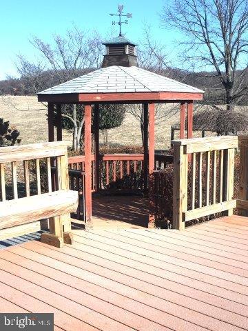 12501 Jesse Smith Road Mount Airy, MD 21771 - Photo 7 of 22 Gallery Image 7