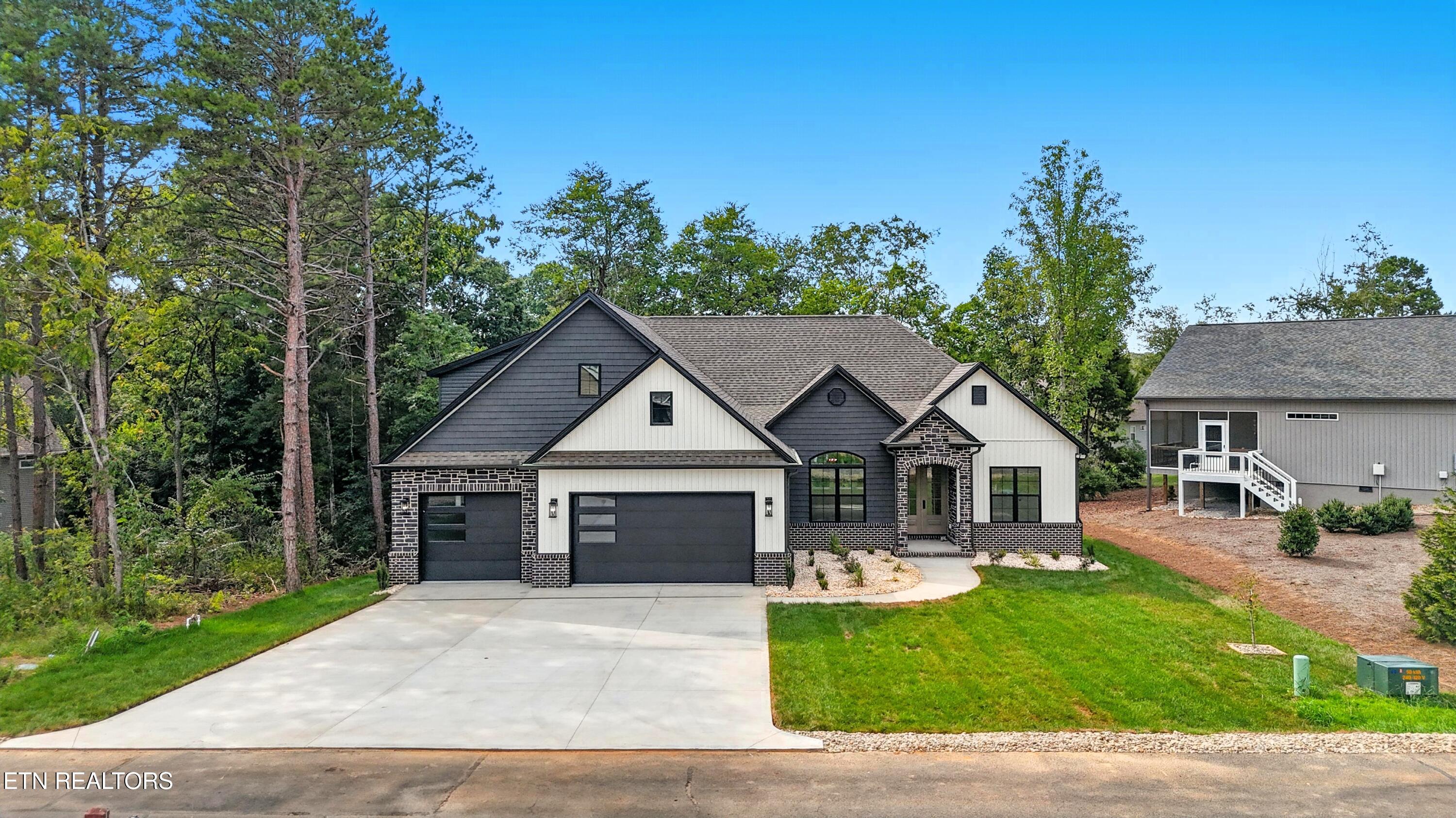 155 Elokwa Way Loudon, TN 37774 - Photo 2 of 49 032_DJI_20250820050407_0255_D