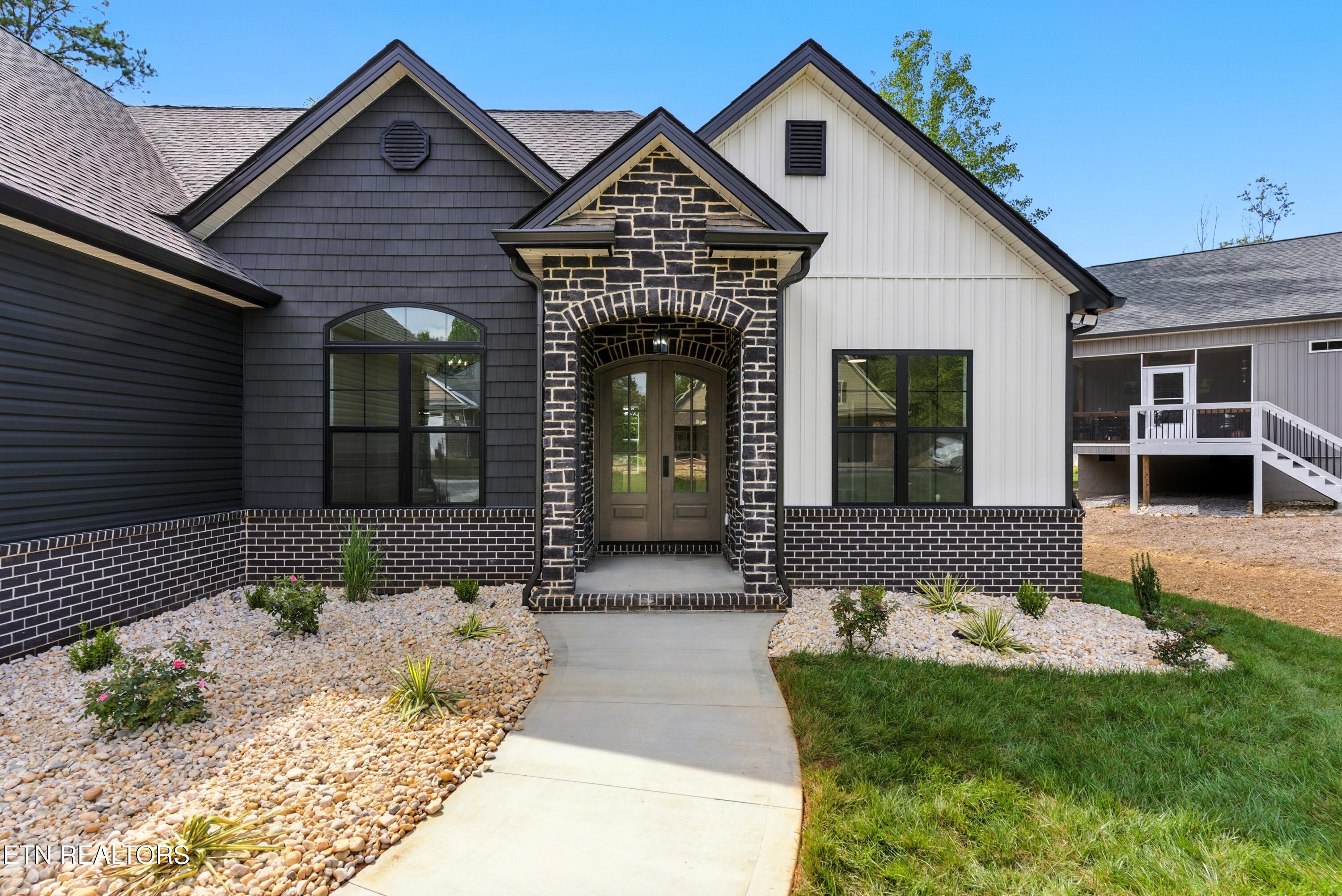 155 Elokwa Way Loudon, TN 37774 - Photo 3 of 49 034_DSC06765