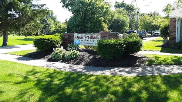 $735 | 735-739 South Main Street, Gibsonburg, OH 43431