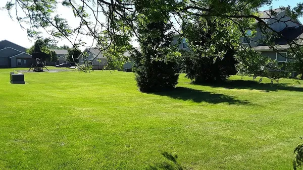 $735 | 735-739 South Main Street, Gibsonburg, OH 43431