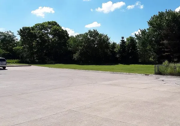 $735 | 735-739 South Main Street, Gibsonburg, OH 43431