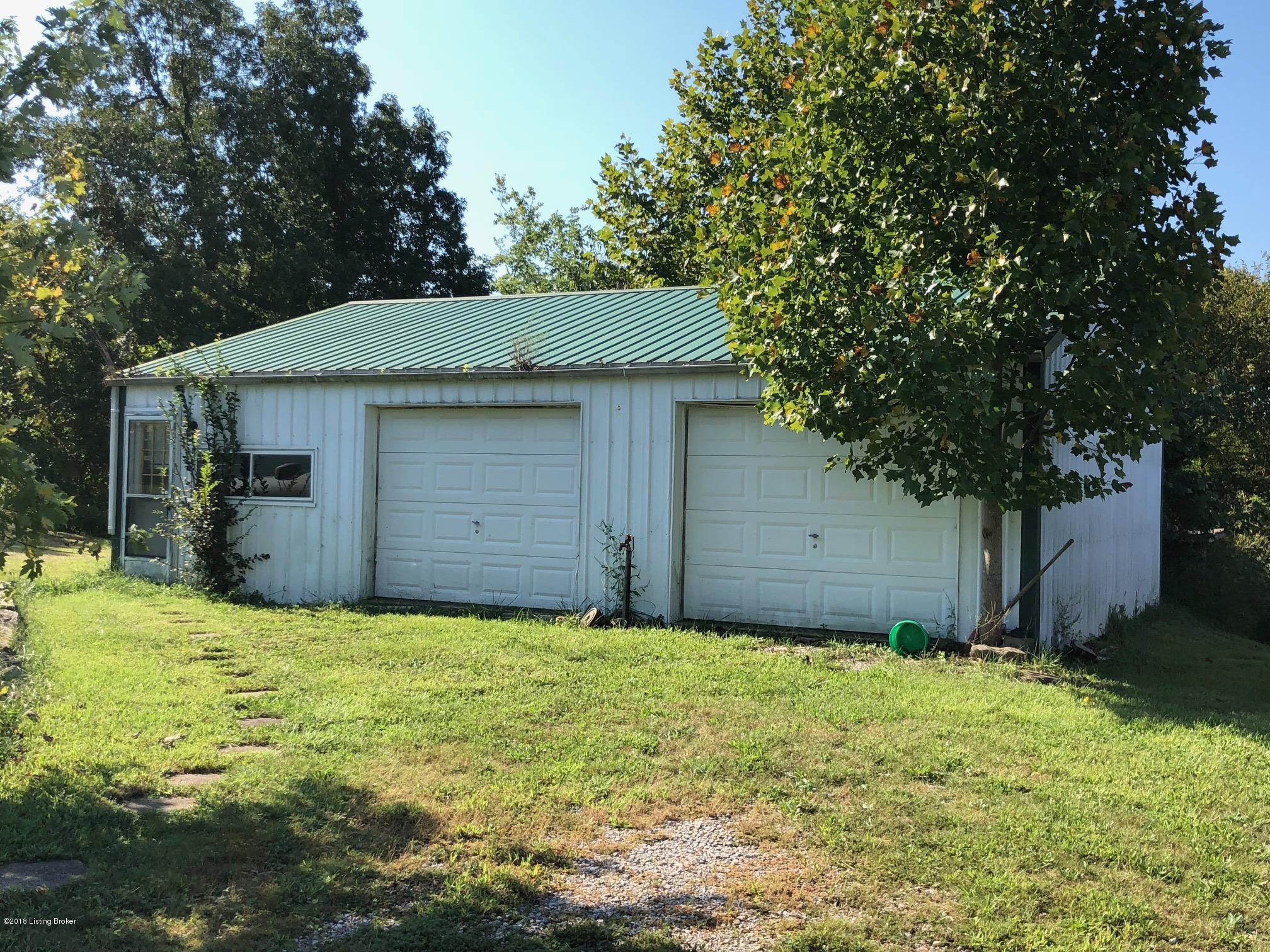 303 J Carroll Road Bee Spring, KY 42207 - Photo 23 of 30 IMG_7527