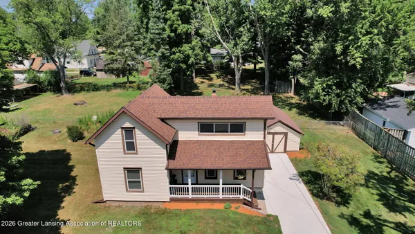 $260,000 | 117 Fleming Street, Grand Ledge, MI 48837