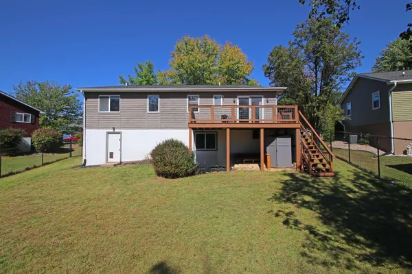 $2,400 | 1041 Oak View Court, Harrisonburg, VA 22802