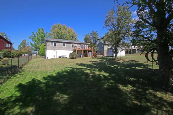 $2,400 | 1041 Oak View Court, Harrisonburg, VA 22802