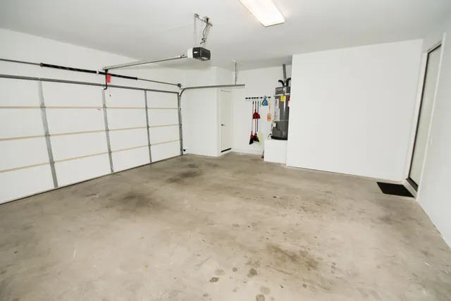 $5,500 | 125 Lakeshore Drive, Rancho Mirage, CA 92270