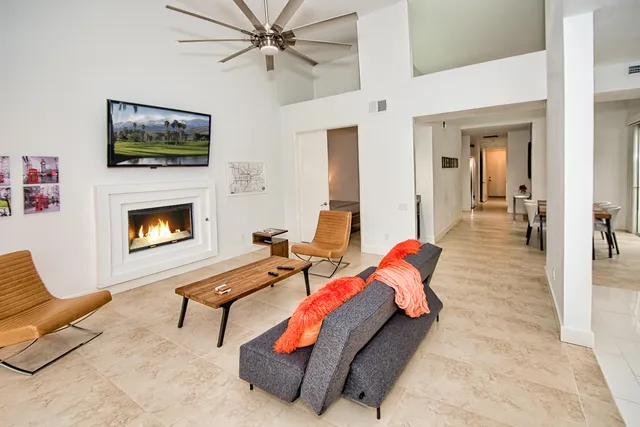 $5,500 | 125 Lakeshore Drive, Rancho Mirage, CA 92270