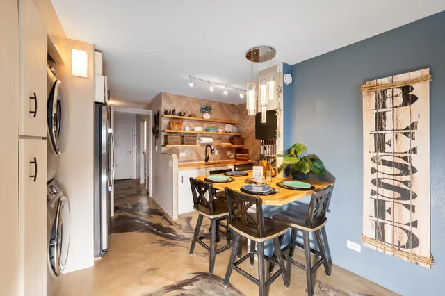 $1,100,000 | 150 Hauoli Street, Unit 511, Wailuku, HI 96793