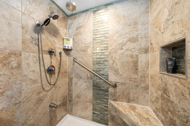 $1,100,000 | 150 Hauoli Street, Unit 511, Wailuku, HI 96793