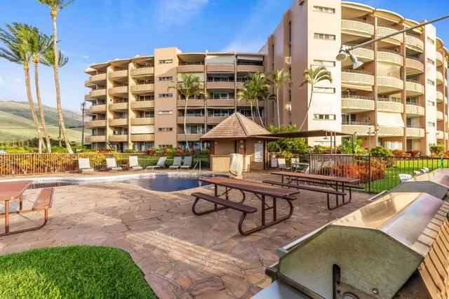 $1,100,000 | 150 Hauoli Street, Unit 511, Wailuku, HI 96793