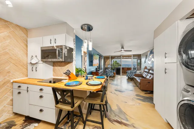 $1,100,000 | 150 Hauoli Street, Unit 511, Wailuku, HI 96793