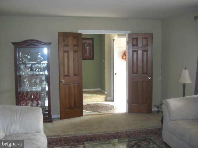 4254 Salem Bottom Road Westminster, MD 21157 - Photo 3 of 19 Living Room