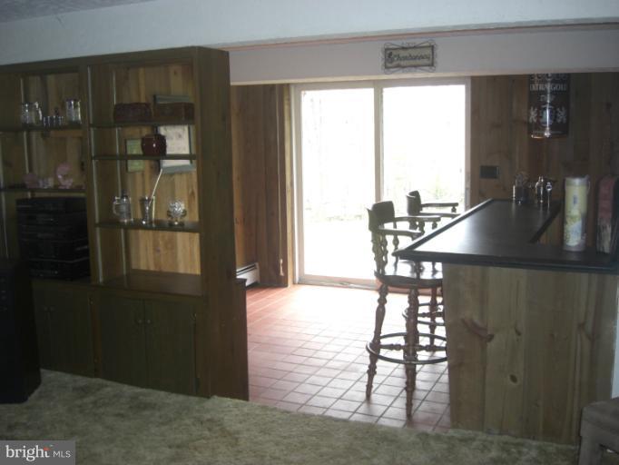 4254 Salem Bottom Road Westminster, MD 21157 - Photo 6 of 19 Interior (General)