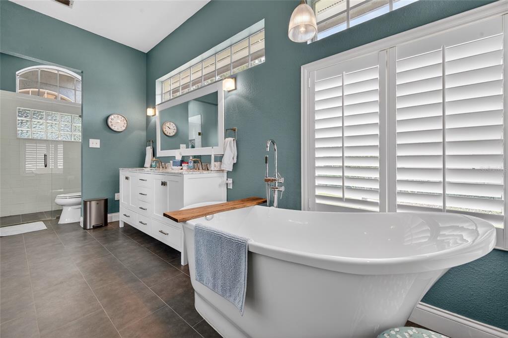 8243 Riviera Shore Court Orlando, FL 32817 - Photo 18 of 45