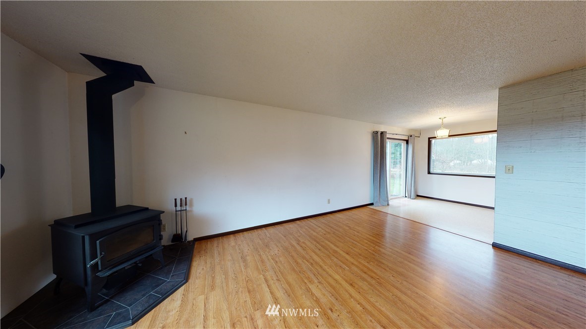19339 Prairie Road Sedro-Woolley, WA 98284 - Photo 5 of 36 Gallery Image 5
