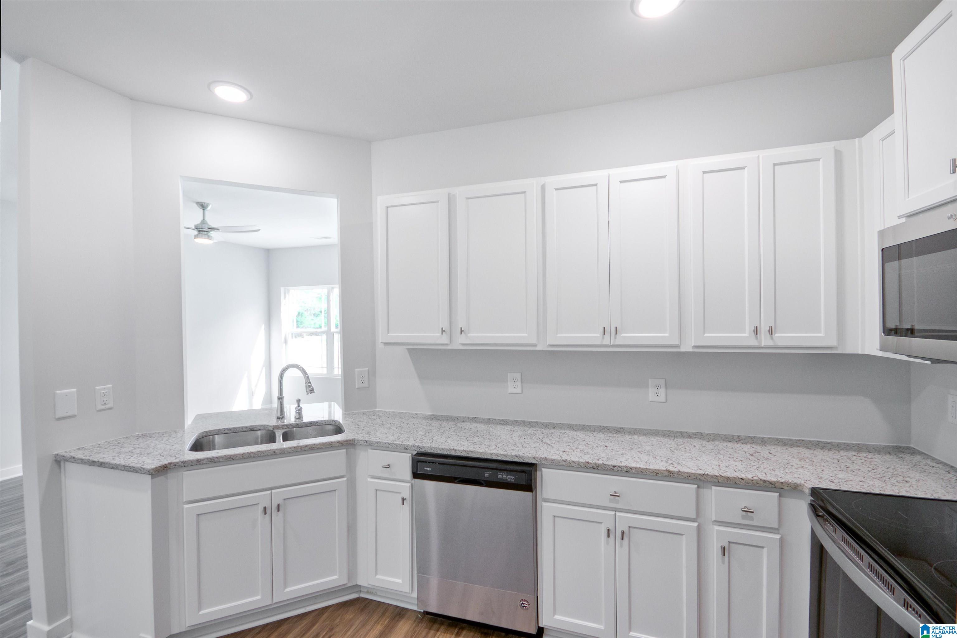104 Woodsbrook Place Southwest Madison, AL 35756 - Photo 6 of 36