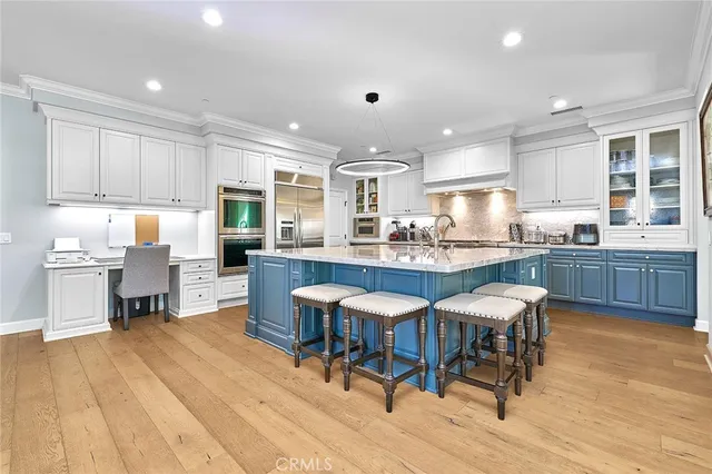 $3,189,900 | 57 Statuary, Irvine, CA 92620