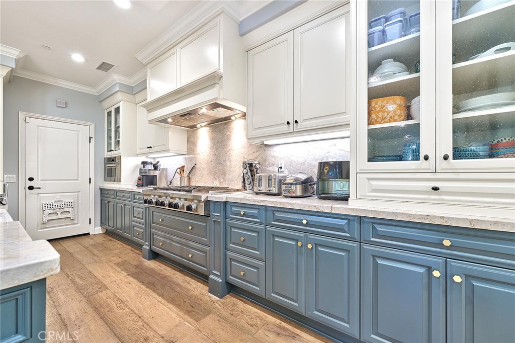 57 Statuary Irvine, CA 92620 - Photo 14 of 66