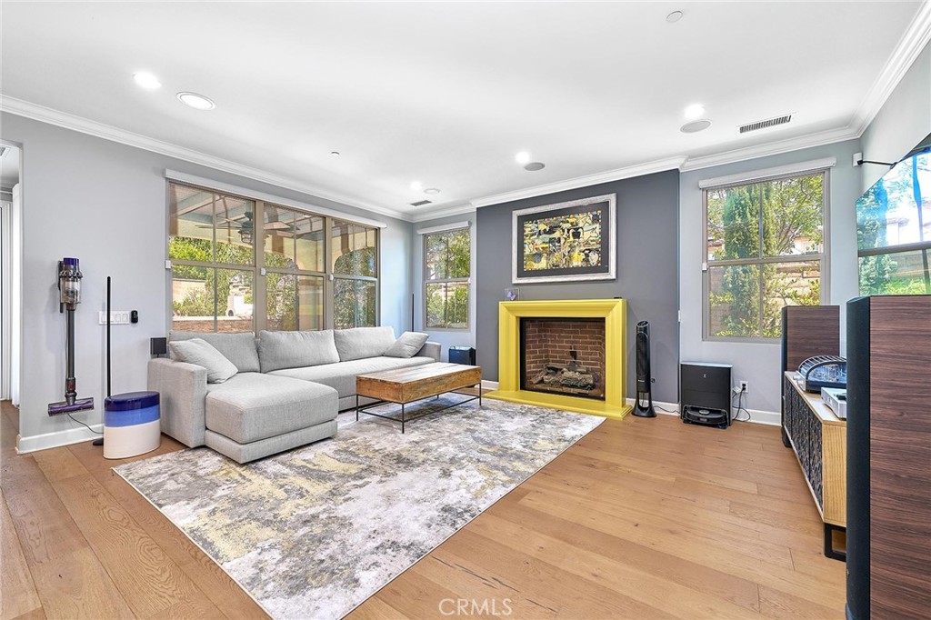 57 Statuary Irvine, CA 92620 - Photo 7 of 66