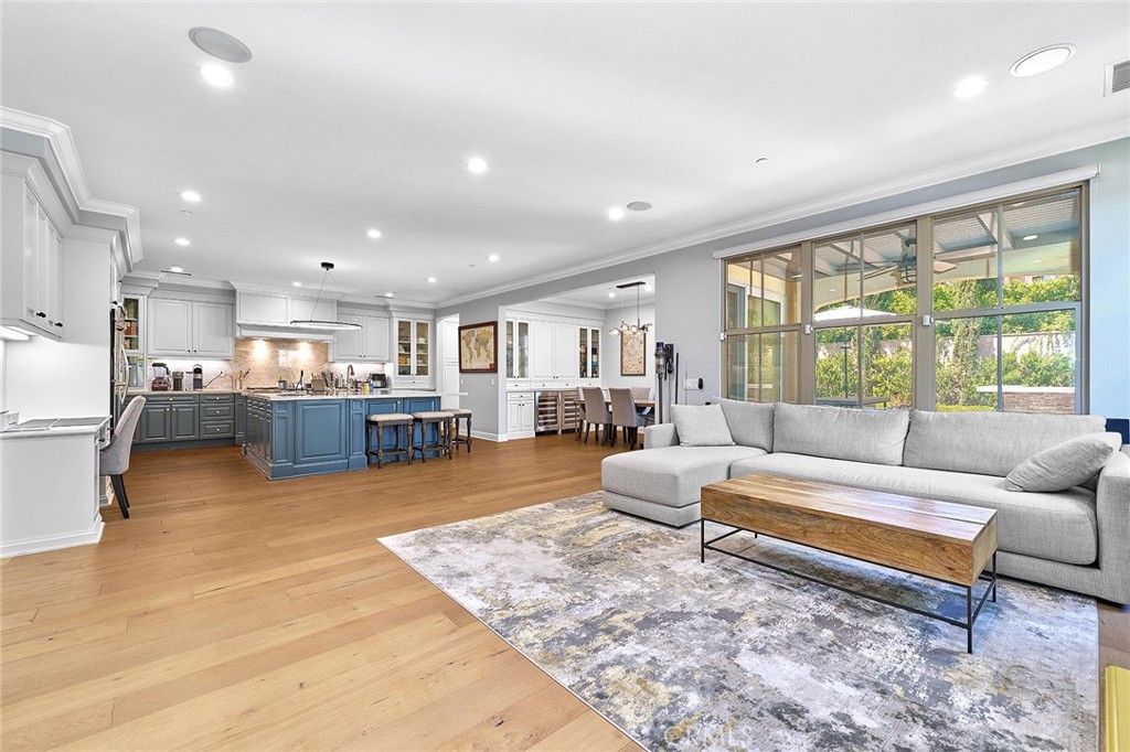 57 Statuary Irvine, CA 92620 - Photo 9 of 66