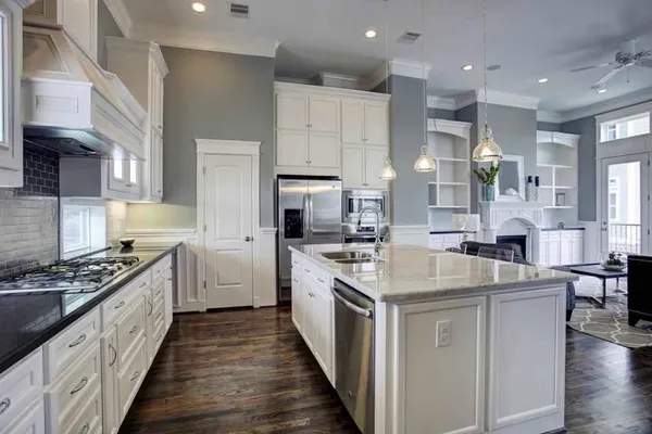 $2,650 | 2115 Bidwell Drive, Houston, TX 77018