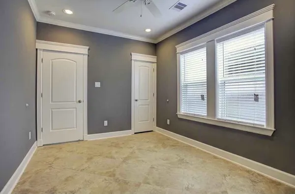 $2,650 | 2115 Bidwell Drive, Houston, TX 77018