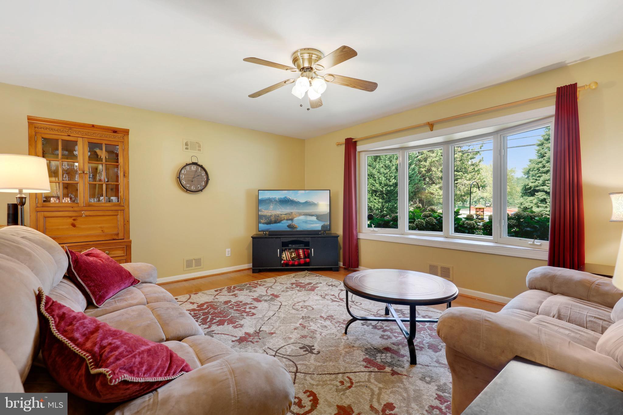 6815 Brooklyn Bridge Road Laurel, MD 20707 - Photo 6 of 42 Gallery Image 6