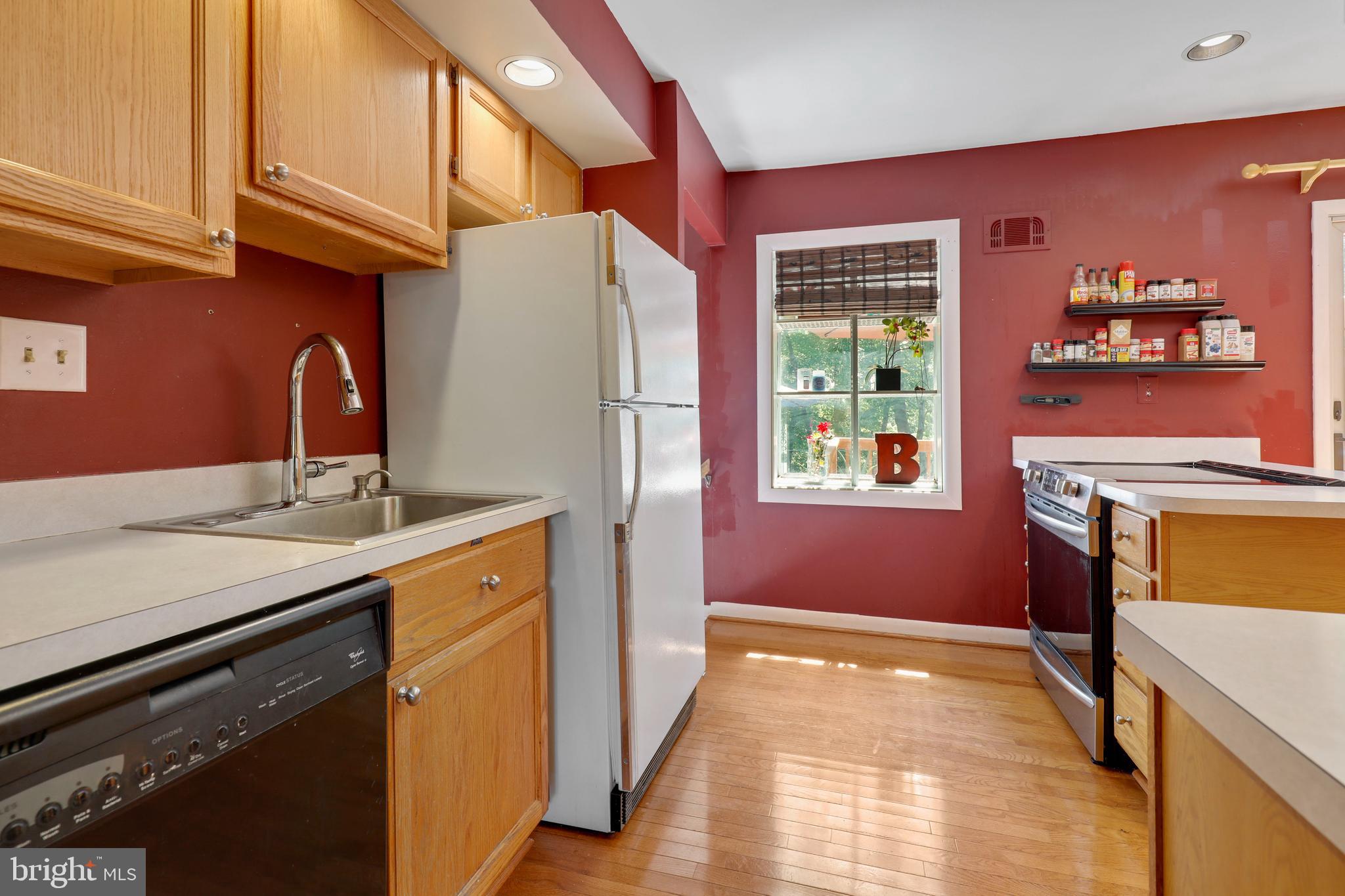 6815 Brooklyn Bridge Road Laurel, MD 20707 - Photo 9 of 42 Gallery Image 9