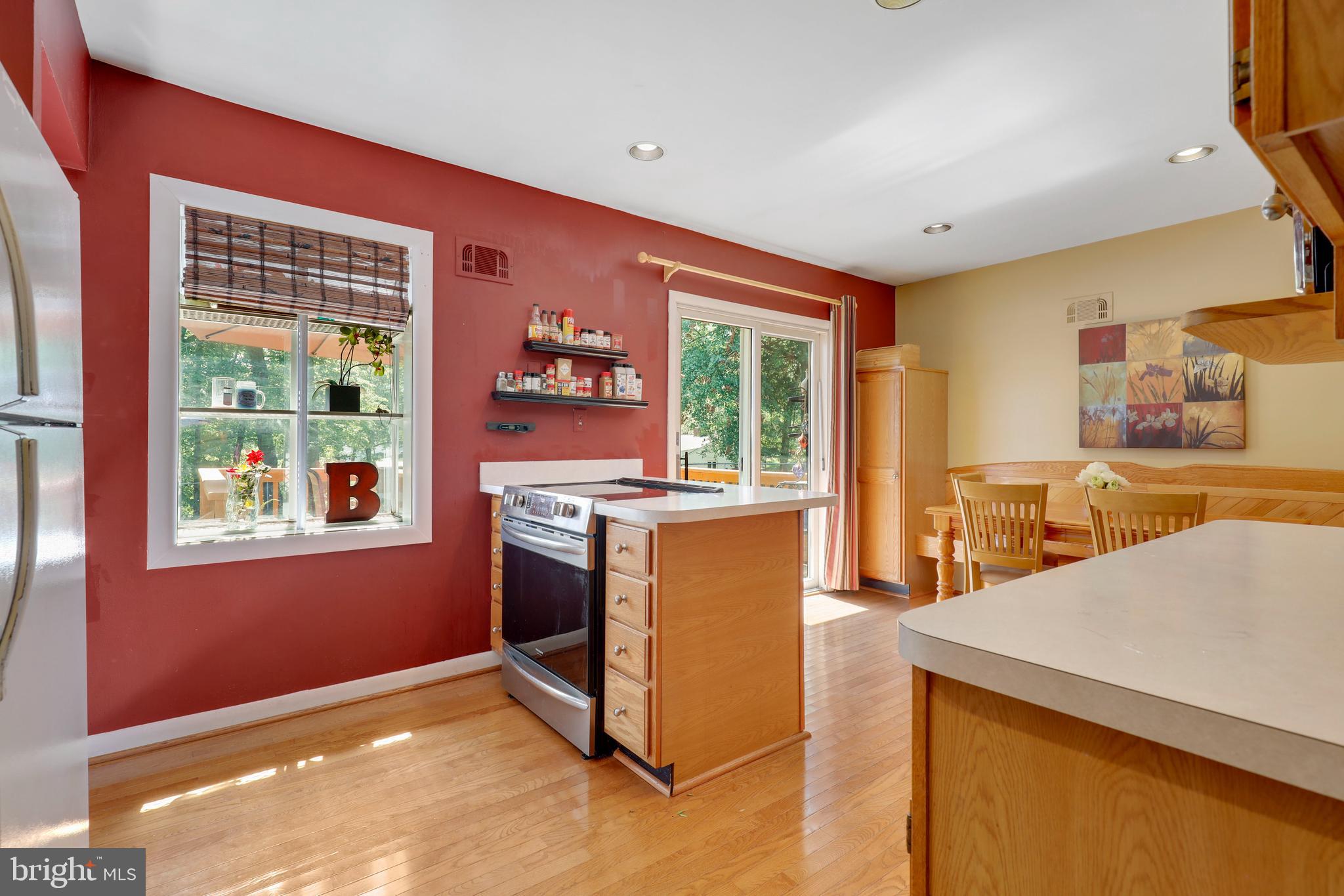 6815 Brooklyn Bridge Road Laurel, MD 20707 - Photo 10 of 42 Gallery Image 10