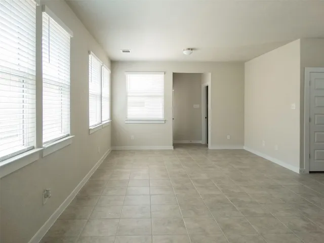 $1,850 | 370 Hortus Drive, Kyle, TX 78640