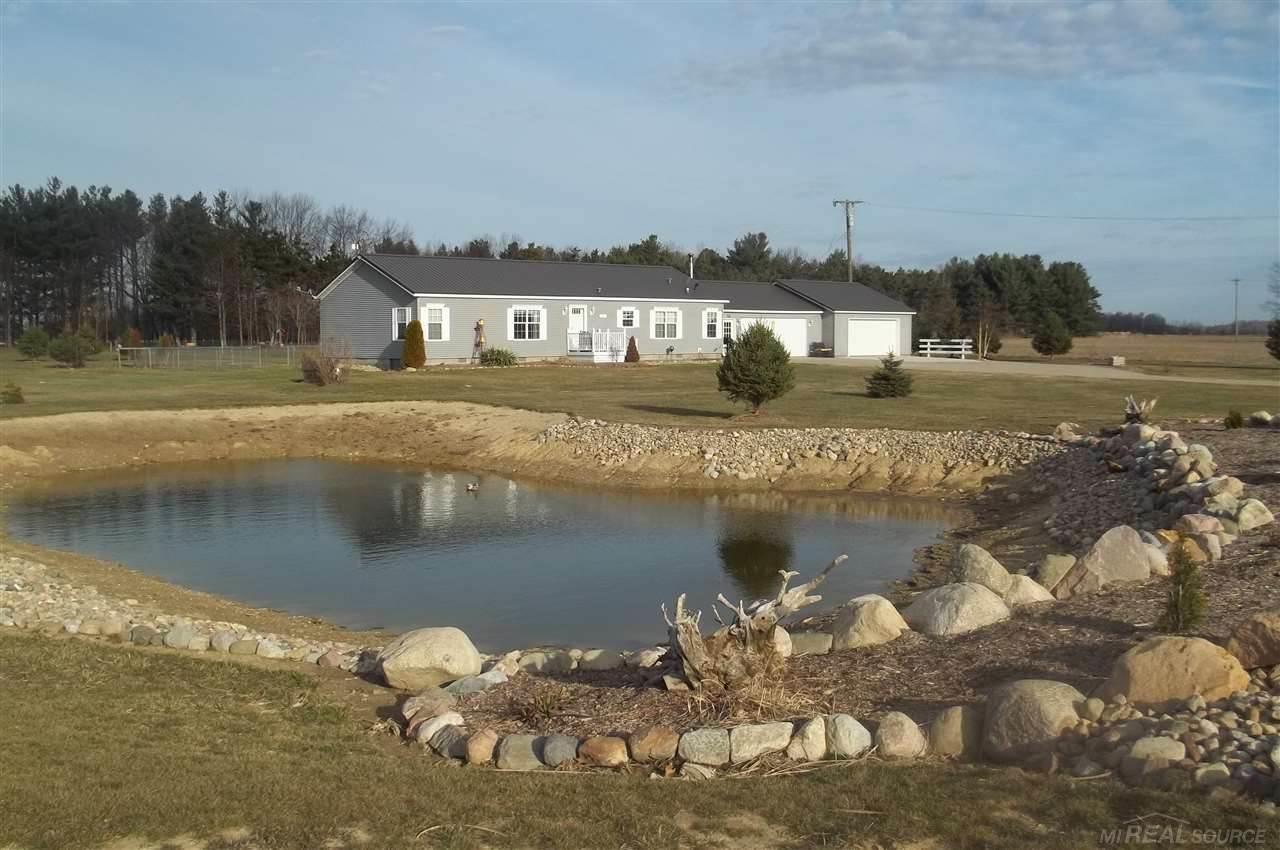 6582 Todd Road Croswell, MI 48422 - Photo 1 of 20