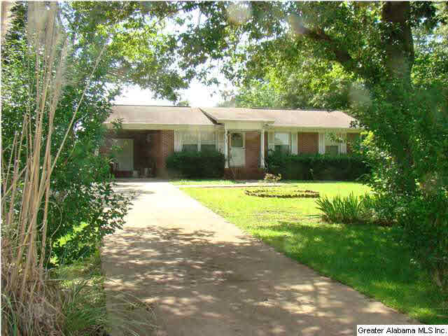 249 Center Hill Road Sylacauga, AL 35150 - Photo 1 of 20