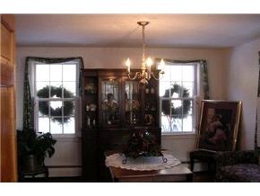 46 Winnicutt Road Stratham, NH 03885 - Photo 3 of 9