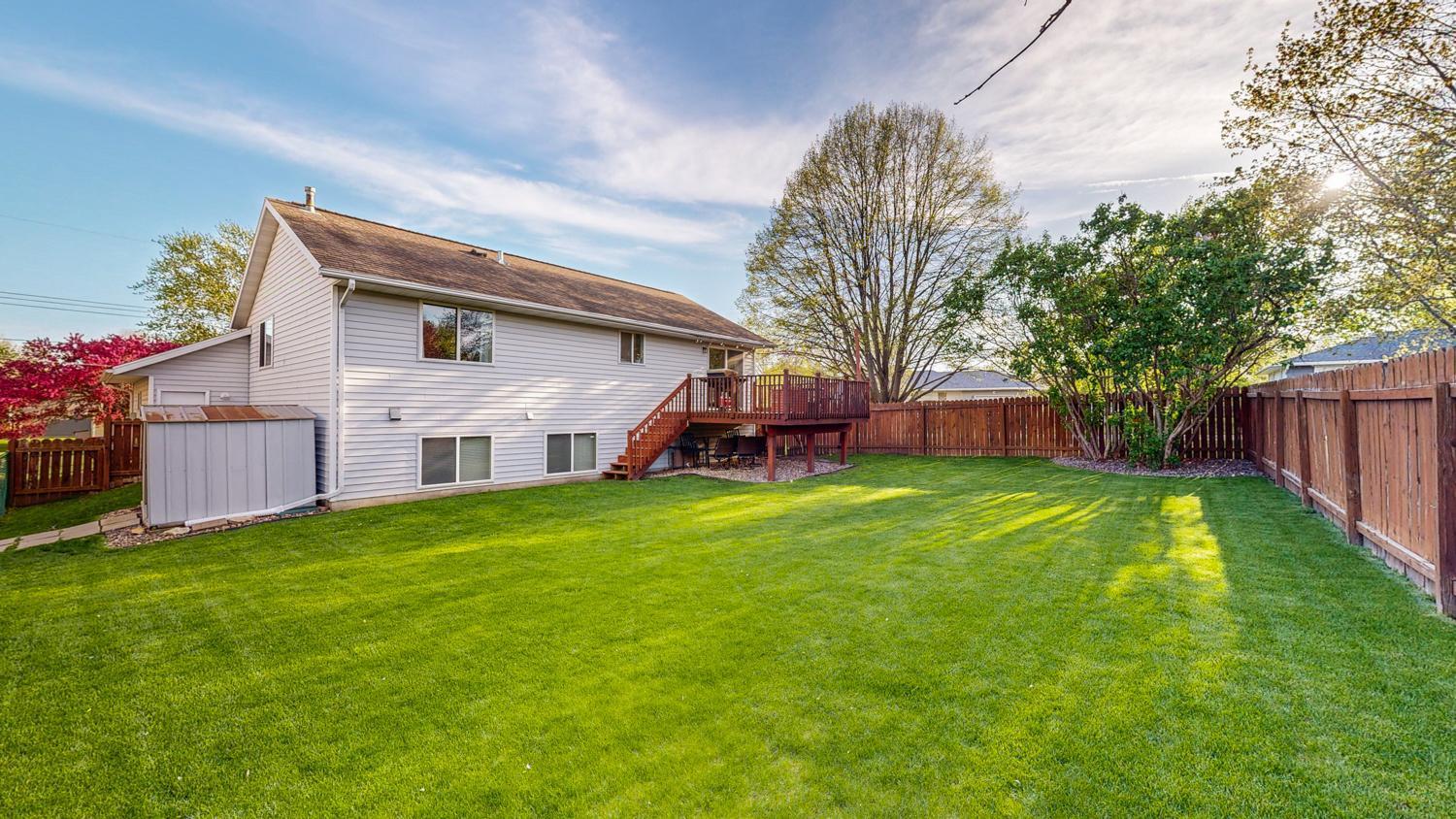 335 19th Street Southwest Rochester, MN 55902 - Photo 24 of 26 Gallery Image 24
