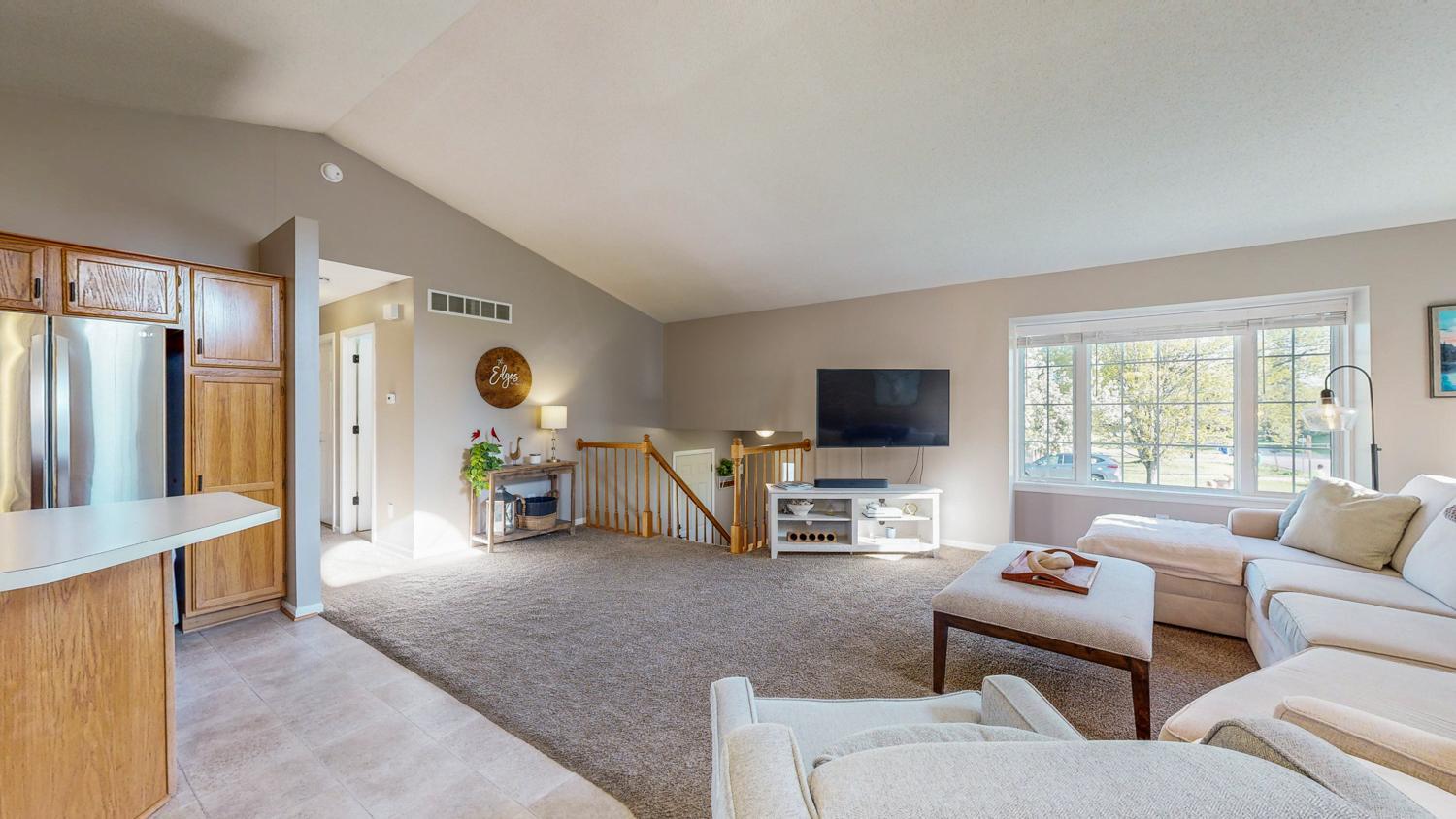 335 19th Street Southwest Rochester, MN 55902 - Photo 6 of 26 Gallery Image 6