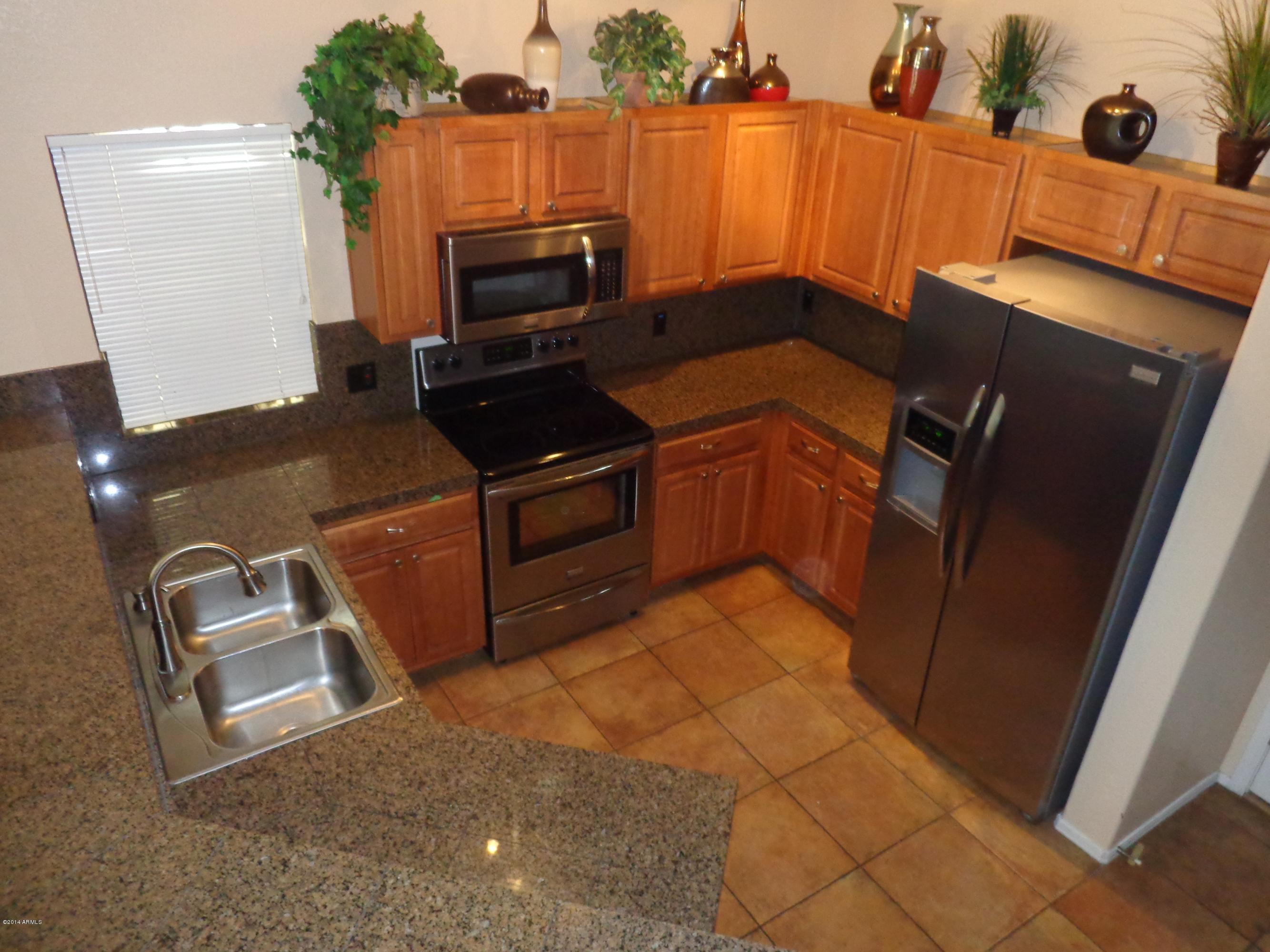 1702 East Bell Road, Unit 160 Phoenix, AZ 85022 - Photo 4 of 22 I2