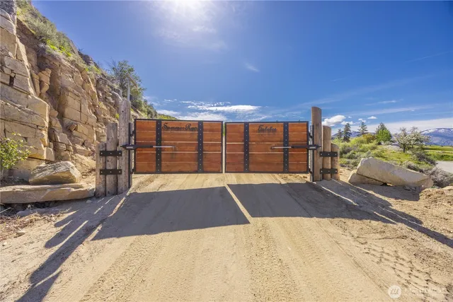 a view of an outdoor space and a mountain view