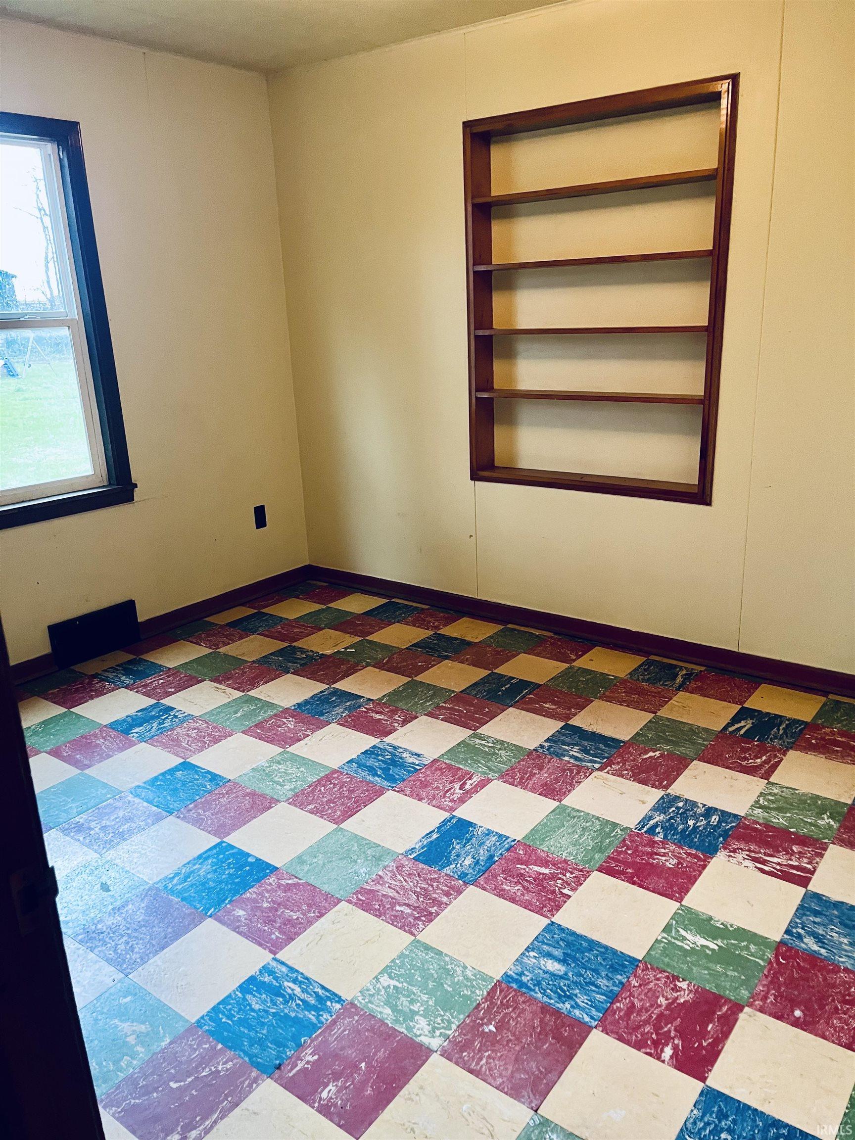 508 East Short Street Rolling Prairie, IN 46371 - Photo 6 of 13