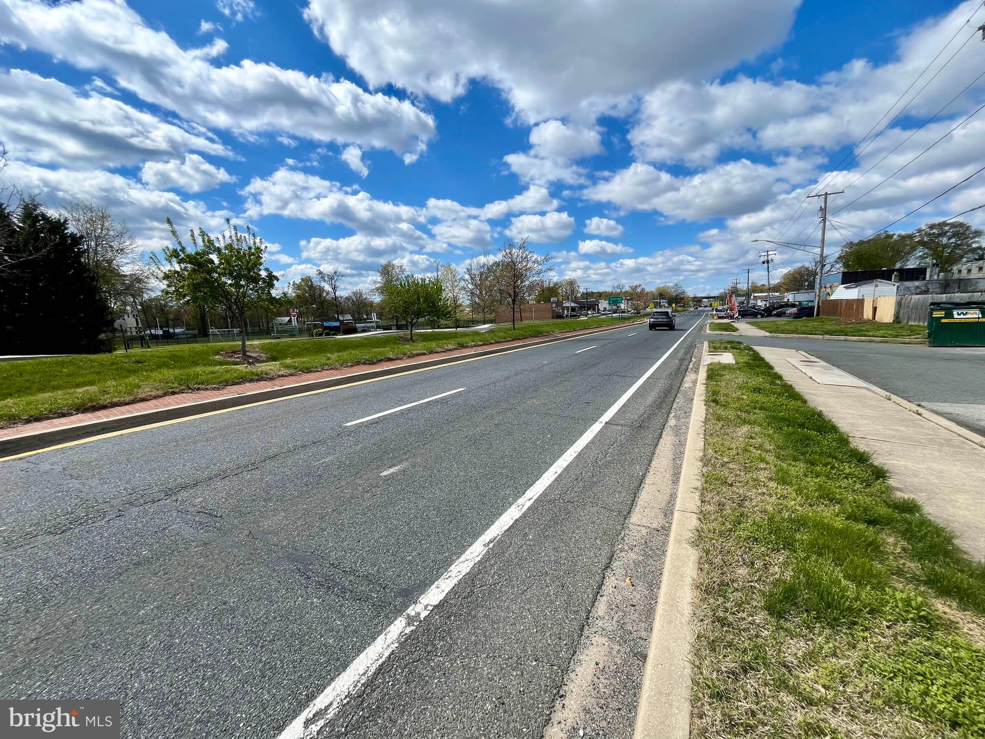 1727 Earhart Road Baltimore, MD 21221 - Photo 17 of 48 a view of a city street with a building