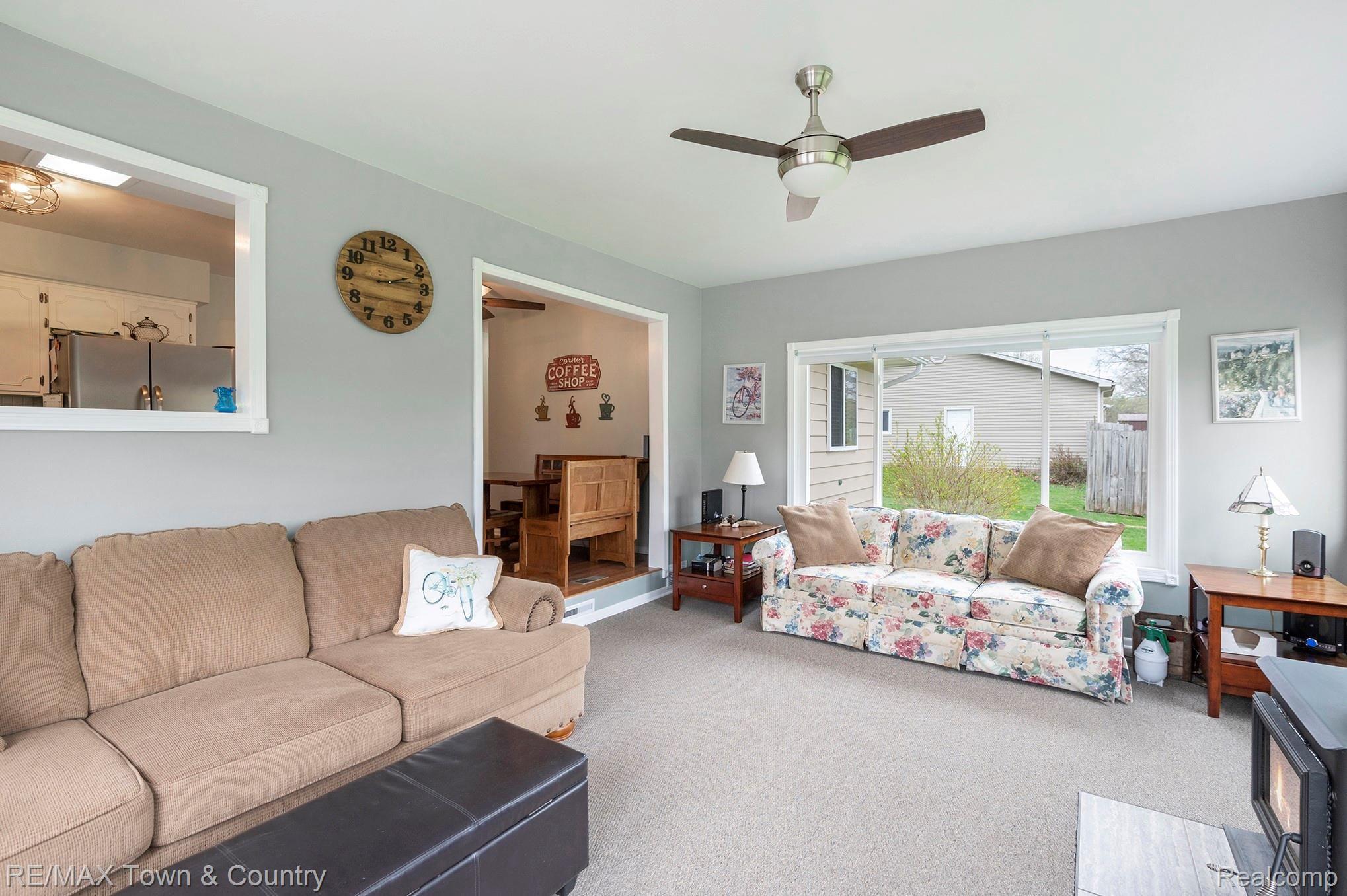 7040 Riegler Street Grand Blanc, MI 48439 - Photo 9 of 25 6.jpg