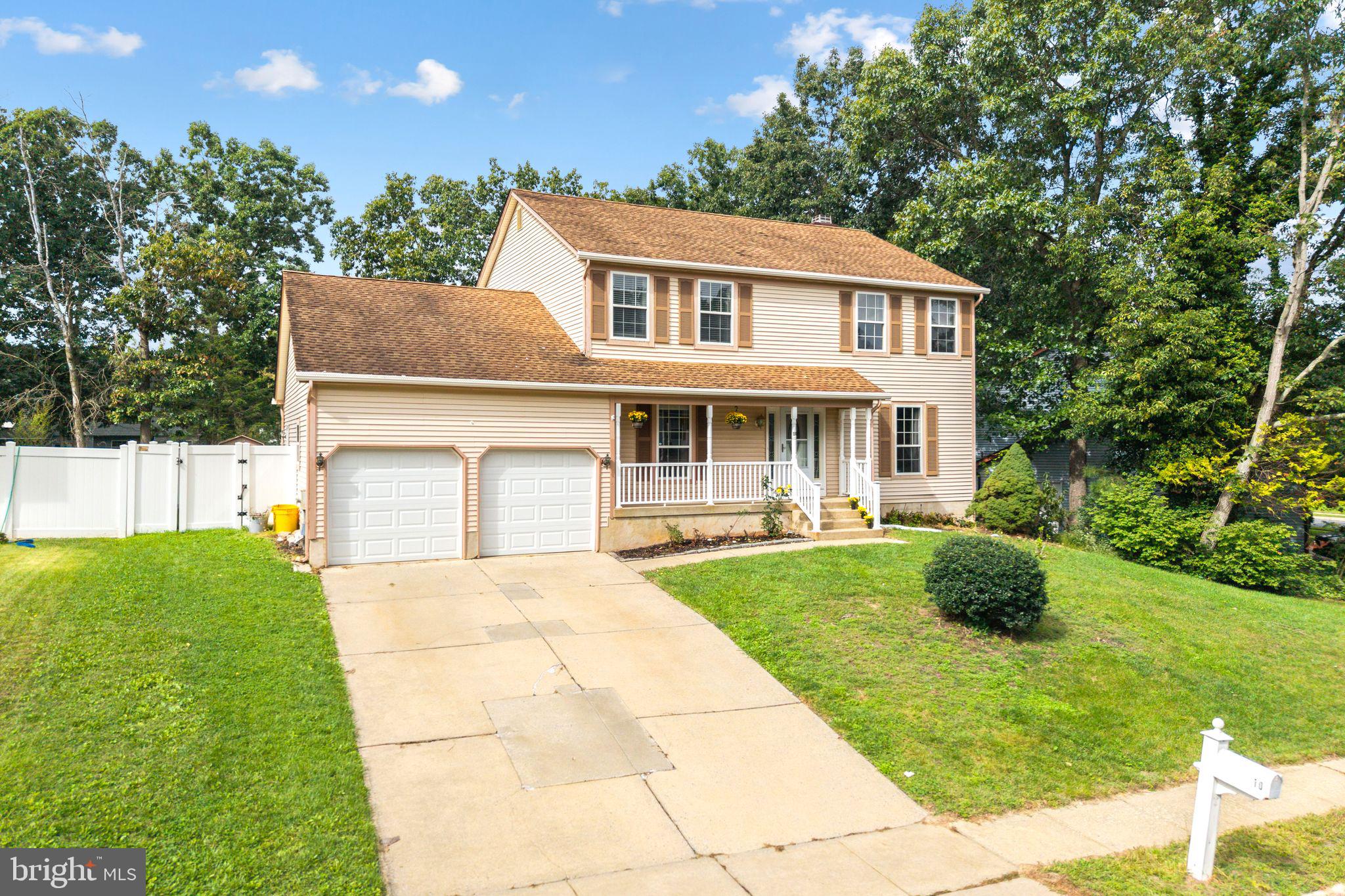 10 Crisfield Road Sicklerville, NJ 08081 - Photo 2 of 44 Gallery Image 2