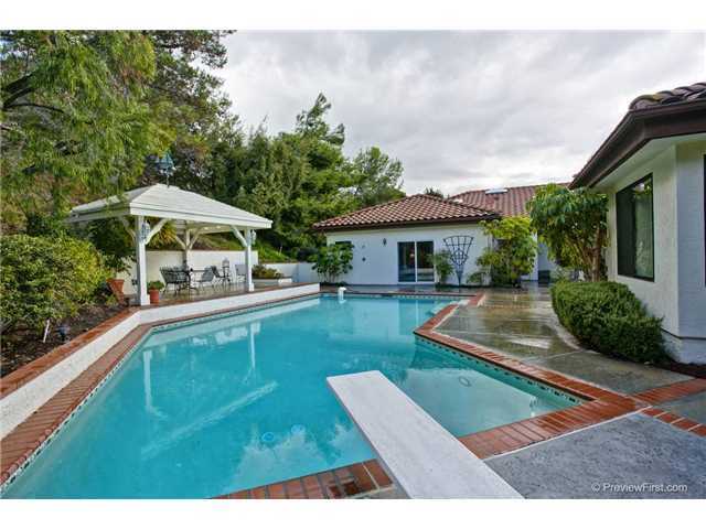 13012 Solera Way Poway, CA 92064 - Photo 16 of 25