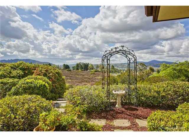 13012 Solera Way Poway, CA 92064 - Photo 25 of 25