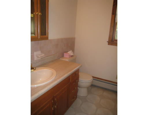 13 Singlefoot Road Chelmsford, MA 01824 - Photo 21 of 30