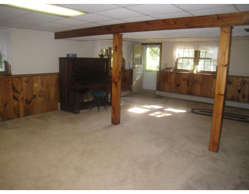 13 Singlefoot Road Chelmsford, MA 01824 - Photo 27 of 30