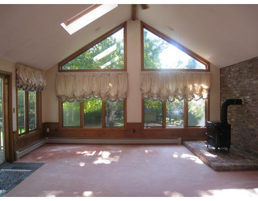 13 Singlefoot Road Chelmsford, MA 01824 - Photo 4 of 30